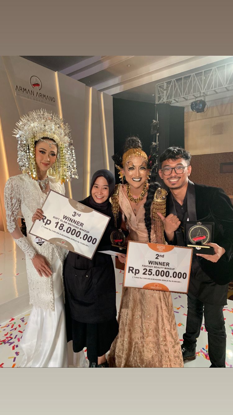 Dua MUA Asal Payakumbuh Juarai Lomba Arman Amano Makeup Academy di Jakarta