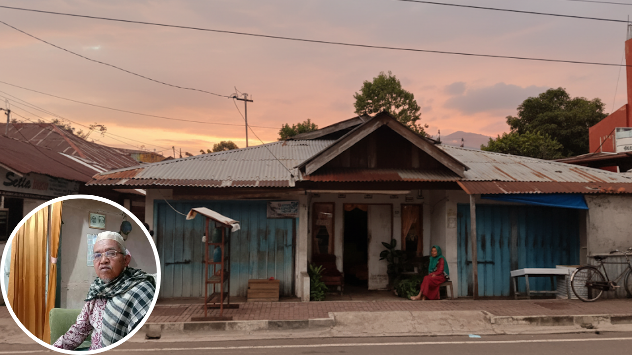 Di Antara Kesederhanaan dan Cahaya Ilmu: Menemui Buya Malin Mangkuto di Koto Nan Gadang