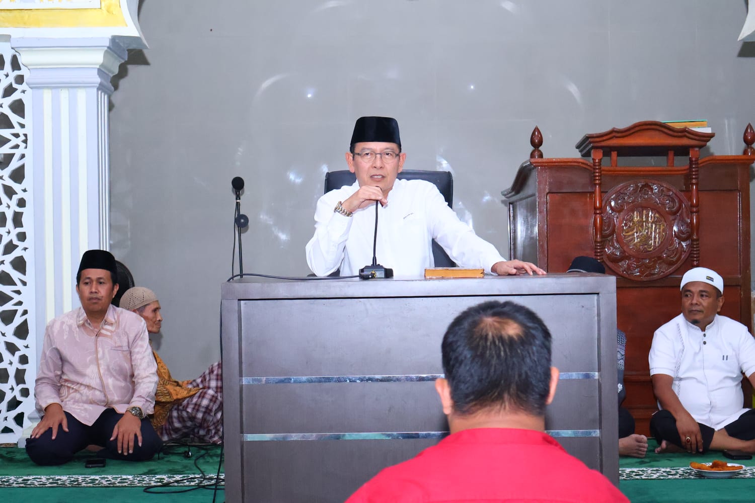 *Wako Zulmaeta Ajak Perkuat Ketahanan Keluarga dan Perangi Narkoba saat Safari Ramadan di Sungai Durian