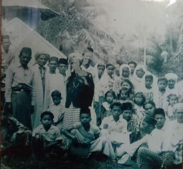 Syaikhul Masyayikh dari Mungka: Jejak Intelektual dan Sanad Ruhani Syekh Sa’ad Al-Khalidi